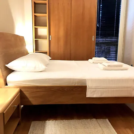 Seaview Apartment