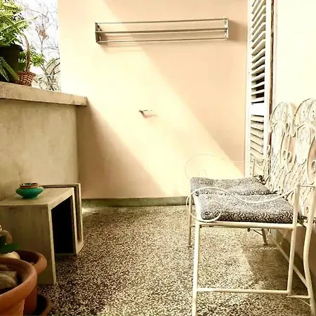 Seaview Apartment *
